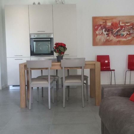 Alma Apartment Sirmione Kültér fotó