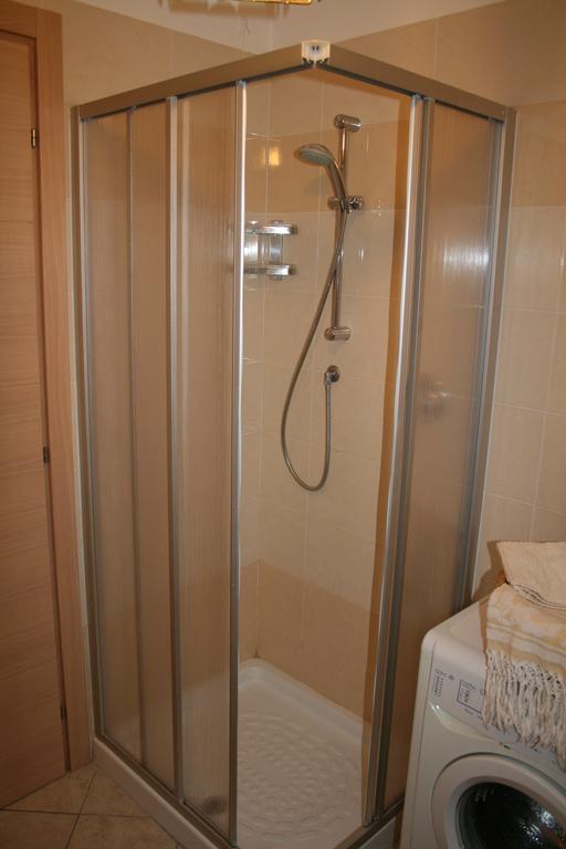 Alma Apartment Sirmione Kültér fotó