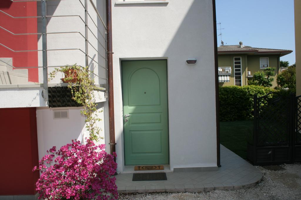 Alma Apartment Sirmione Kültér fotó