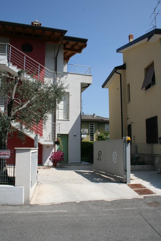 Alma Apartment Sirmione Kültér fotó