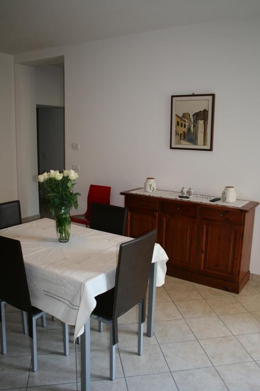 Alma Apartment Sirmione Kültér fotó