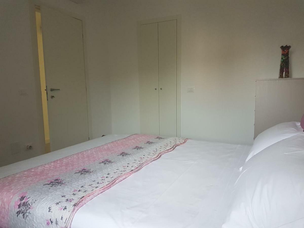 Alma Apartment Sirmione Kültér fotó